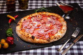 Pizza Taraneasca Ø 32cm1