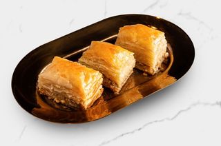 Пахлава Джавис Сарма  