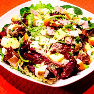 Ensalada "Pomme d' Api"