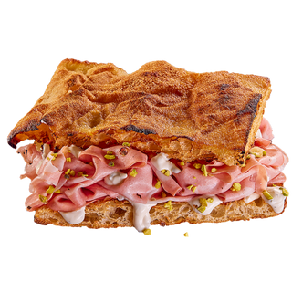 ФОКАЧА САНДВИЧ С МОРТАДЕЛА И ПИСТАЧИО