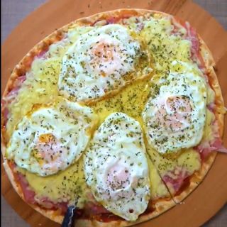Pizza Huevonni
