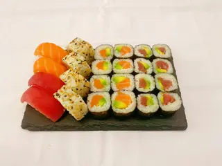 Menu Sushi Box 10 (24 Uds.)
