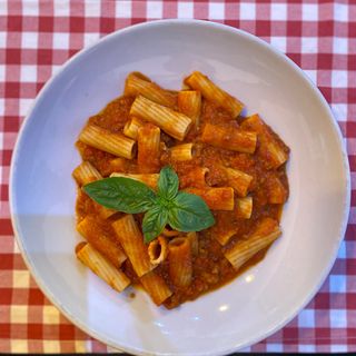 Pasta salsa arrabiata