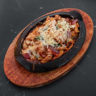 70. Pollo Queso Buldak