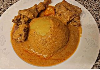 Foutou Banane Sauce Arrachide