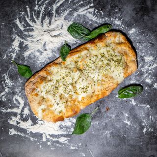 Focaccia Rustica con Mozzarella