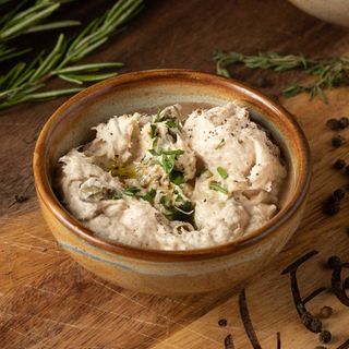 Sos din cremă de brânză cu ton