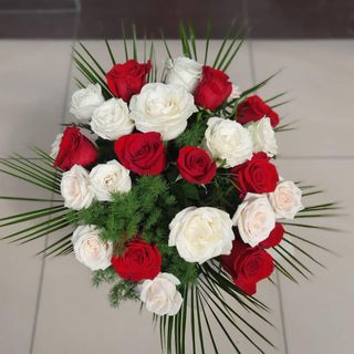 Buchet 21 trandafiri mixt