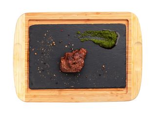 Телешко бонфиле с гарнитура и барбекю сос (250г)