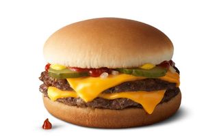 Cheese Burger Complet + Boisson 30 CL