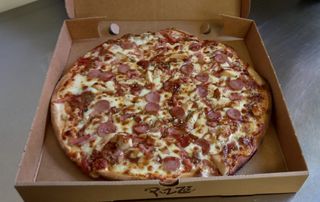 Pizza Alemana (Mediana)