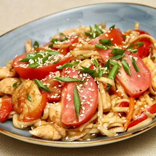 Удон с курицей