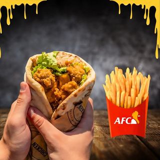 Cheese stuffed CHICKEN NAAN + Frites