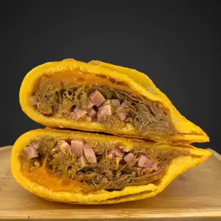 Empanada  cordon bleu de carne