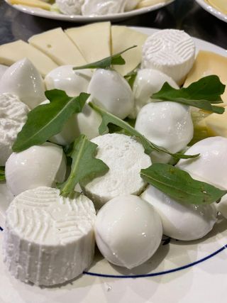 Il piatto del casaro