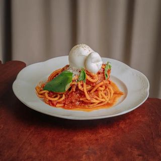 Spaghetti z burrata