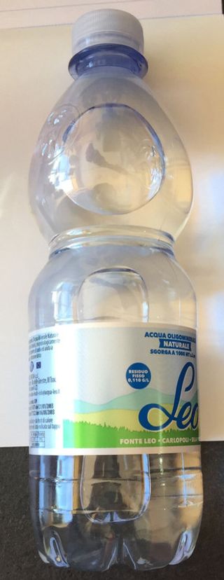 Acqua naturale