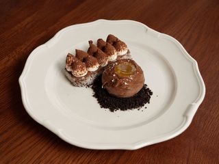 Шоколадний брауні з сорбетом (200g)