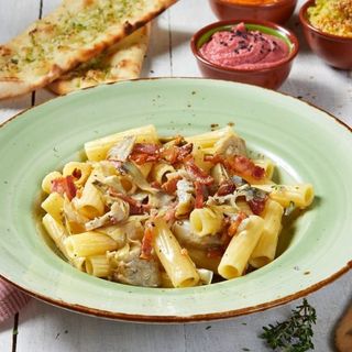 Rigatoni amb Carxofa i guanciale