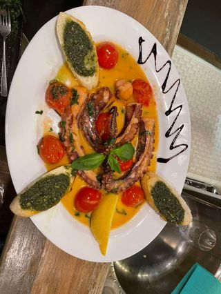 Октопод на грил