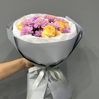 Букет "Сон хризантем и роз"