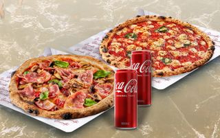 КОМБО ПИЦА МАРГАРИТА+ПИЦА КАПРИЧОЗА+2 БР. КОКА КОЛА