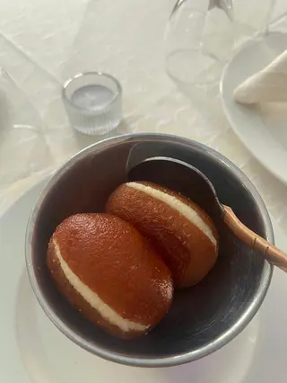 Gulab jamun