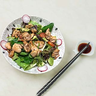 Ensalada De Pollo Asado