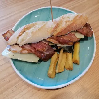 Bocata Completo Pollo
