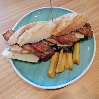 Bocata Completo Pollo