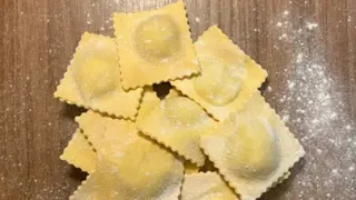 RAVIOLI DI RICOTTA E SPINACI 500 GR