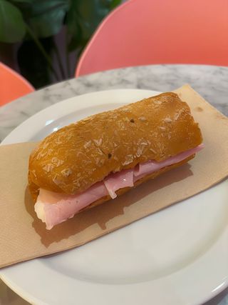 Mini jamón dulce y queso