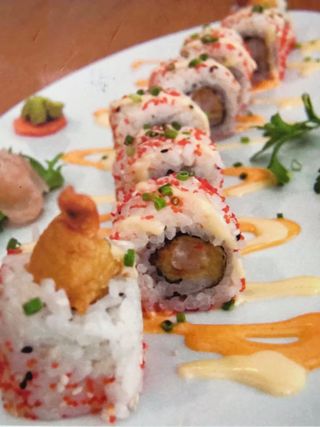 95. Rollo Relleno De Tempura De Gambas 8 uds