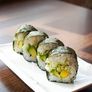 63. Maki Vegetal (8 Uds.)