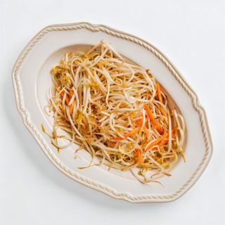 182. Germogli di soia