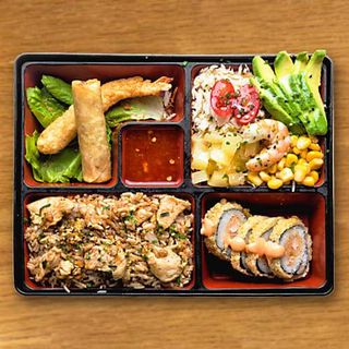 Bento Box Asia + Boisson au Choix