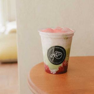 Matcha Framboesa e Choco. Branco