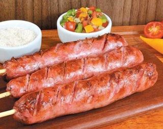 Espetinho de Linguiça
