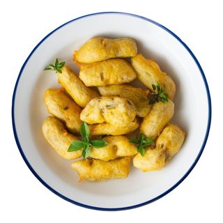 Tapa de alcachofas en tempura
