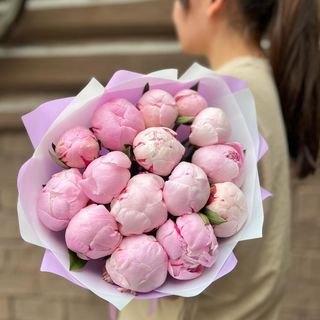 Букет рожевих півоній (15шт)