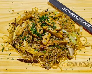 #1208 HOSOMEN CHIKIN 