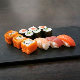 Menú Para 1 Persona (12 Piezas)