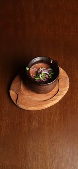 წითელი ლობიო ქოთანში/Red beans in a pot