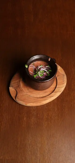 წითელი ლობიო ქოთანში/Red beans in a pot