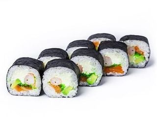 №272 Рол Футомакі з лососем і креветкою (250g)