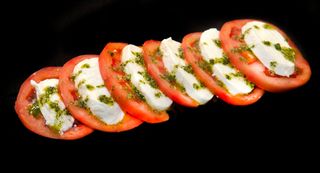 Салата Капрезе (400г)