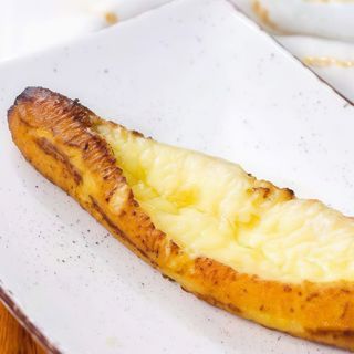 Plátano maduro con queso y mantequilla