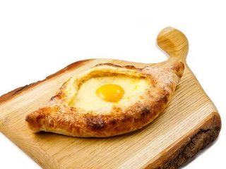 Хачапури по-аджарски