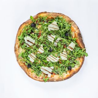 Pizza de Pepperoni e Rúcula 