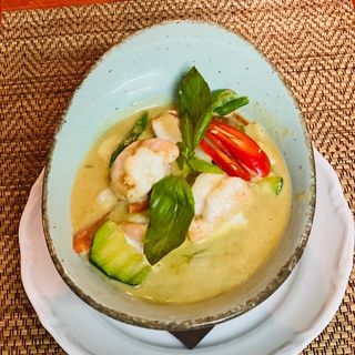  CHICKEN GREEN CURRY/ Pollo Al Curry Verde